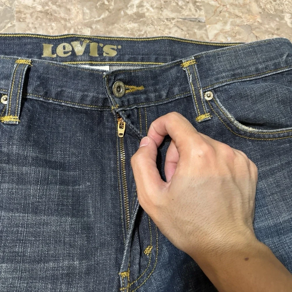 Levi's Jeans Mens 36x34 (fits 38x34) Blue 527 Low Boot Cut Fade Whisker Cowboy